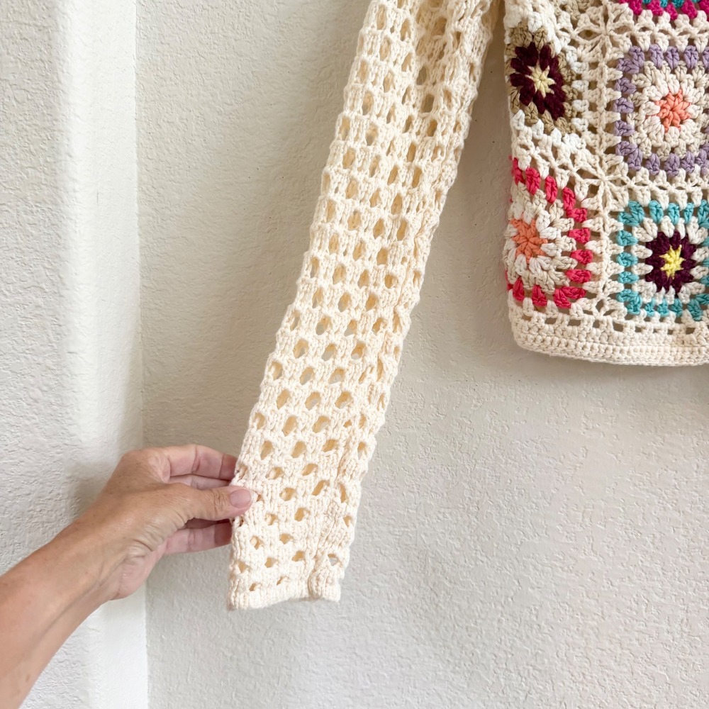 Vintage Style Granny Square Crochet Cardigan Cream Multi Boho Cropped Sweater S - Picture 4 of 9